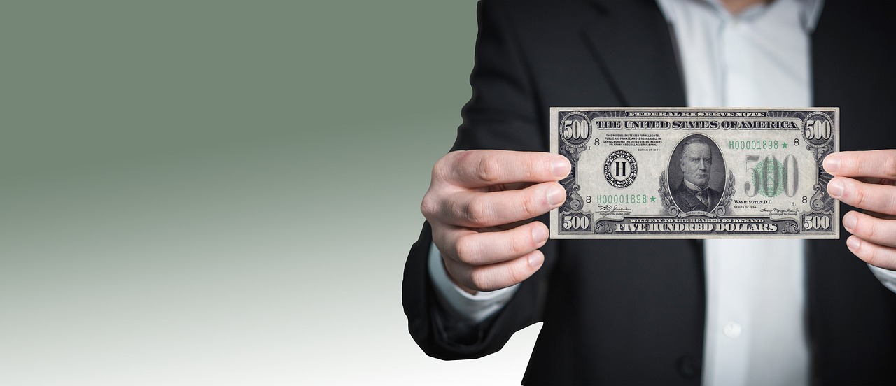 美國民調顯示馬斯克支持率已降至不到25%